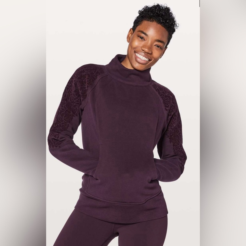 Lululemon Floral Flock Pullover In Black Cherry Size 8